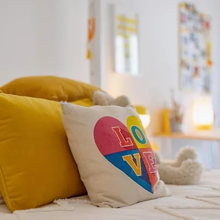 Vakantiehuis Jasmine Yellow *